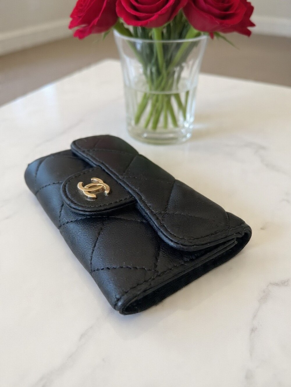 Chanel Classic 6 Key Holder and Card Case Black Lambskin✨️ - Picture 6 of 13